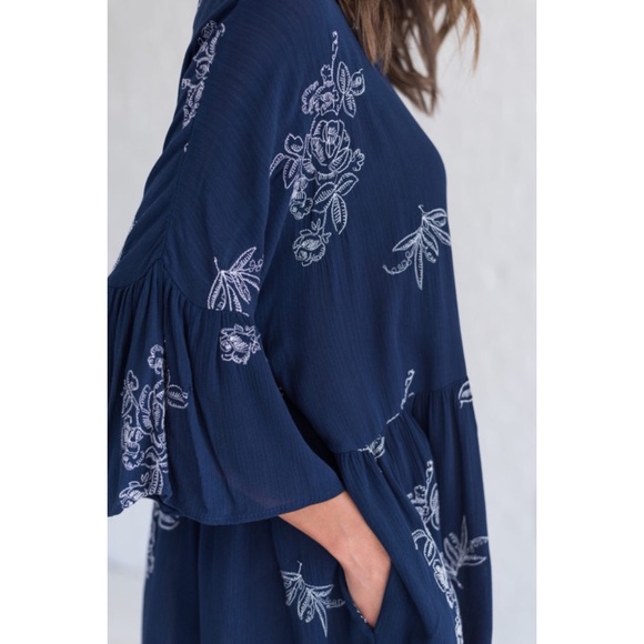 Navy Blue & White Floral Embroidered Dress - Picture 3 of 4